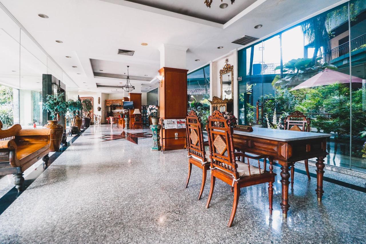 Reddoorz Plus Near Monumen Nasional Jakarta Eksteriør billede